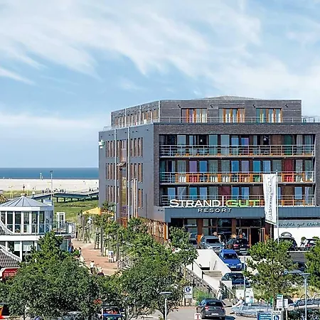 Отель Strandgut 3*